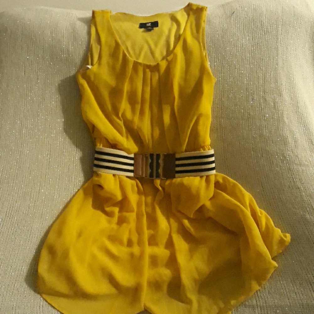 Yellow summer dress w/belt
